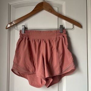 Lululemon Hotty Hot High-Rise Lined Short 4"